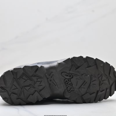 ASICS GEL-Pickax — 4