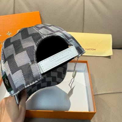 Louis Vuitton Hat — 7