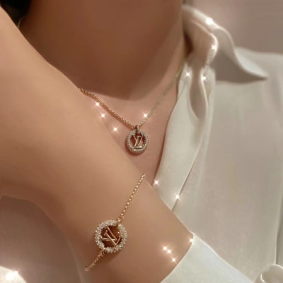 Louis Vuitton Louise By Night gold-colour hardware bracelet and Necklace