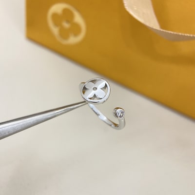 Louis Vuitton Ring — 4