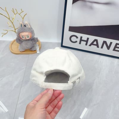 Louis Vuitton Hat — 9