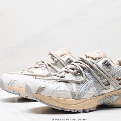 ASICS Gel-Kahana TR V2 — 32