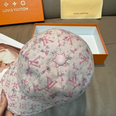 Louis Vuitton Hat — 6