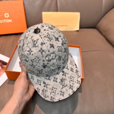 Louis Vuitton Hat — 4