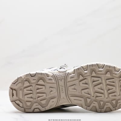 ASICS GEL-VENTURE 6 — 18