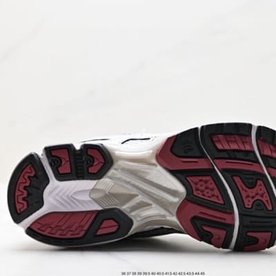 ASICS GEL-KAYANO 14 — 117