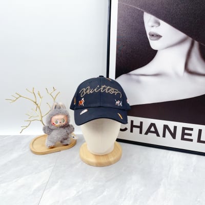 Louis Vuitton Hat