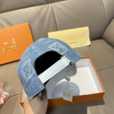 Louis Vuitton Hat — 8