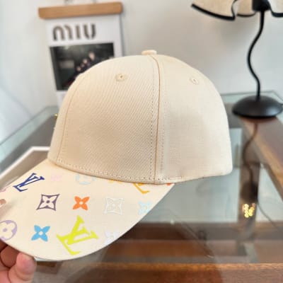 Louis Vuitton Hat — 8