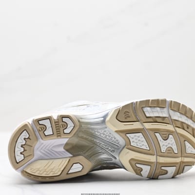 ASICS GEL-KAYANO 14 — 179