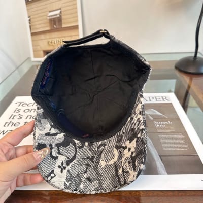 Louis Vuitton Hat — 9