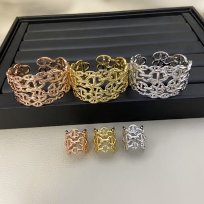Hermès Ring — 8