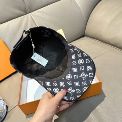 Louis Vuitton Hat — 7
