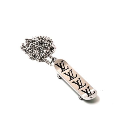 Louis Vuitton Skateboard necklace — 3