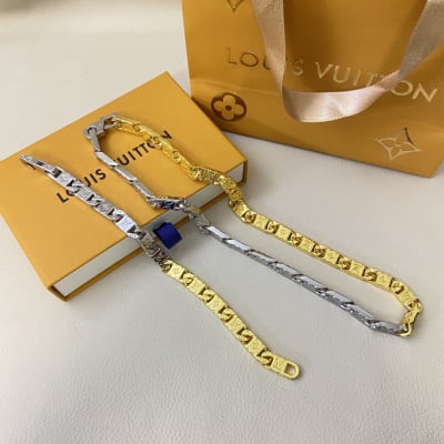 Louis Vuitton Necklace — 5