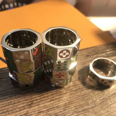 Louis Vuitton Ring — 6