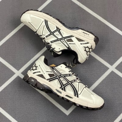 ASICS Gel-Kahana 8 — 31