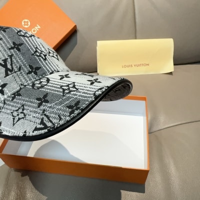 Louis Vuitton Hat — 6
