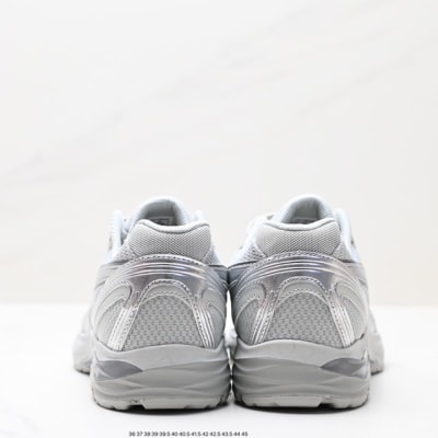 ASICS Gel-Flux 4 — 21