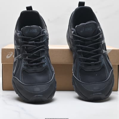 ASICS Gel-Venture 6 Shield — 7