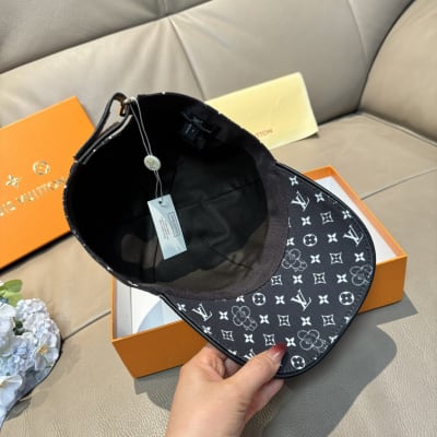 Louis Vuitton Hat — 7