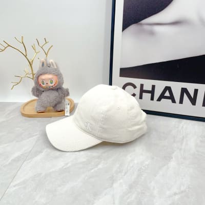 Louis Vuitton Hat — 5