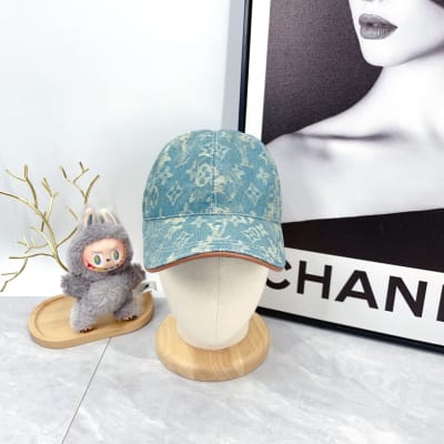 Louis Vuitton Hat