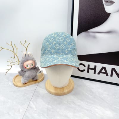 Louis Vuitton Hat