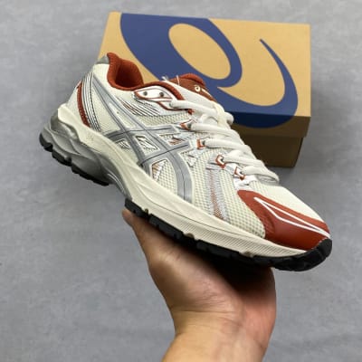 ASICS Gel-Flux 4 — 9