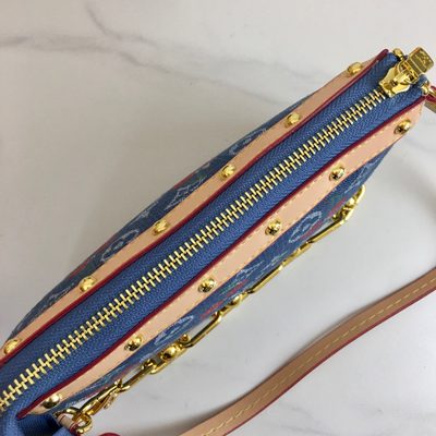 Louis Vuitton Bag — 7
