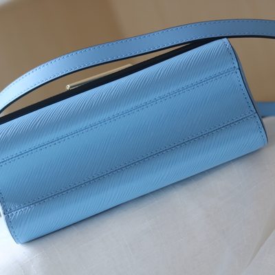 Louis Vuitton Bag — 7