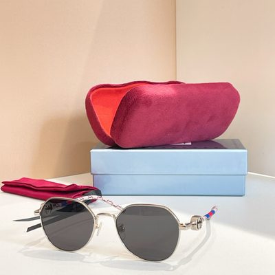 Gucci Sunglasses — 4