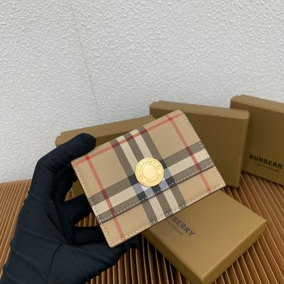 Burberry Small Check Folding Wallet — 4