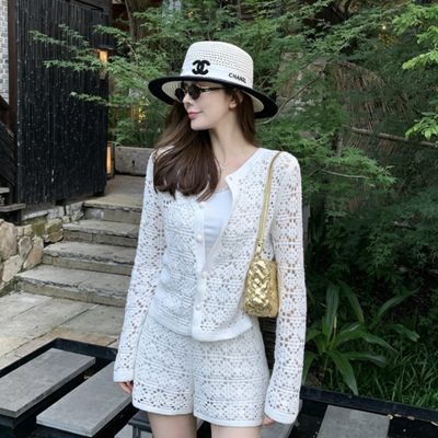 Chanel woven straw hat