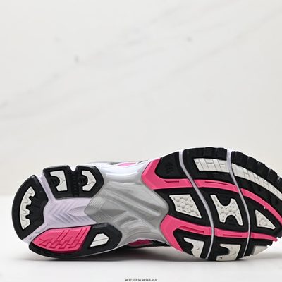 ASICS GEL-KAYANO 14 — 209