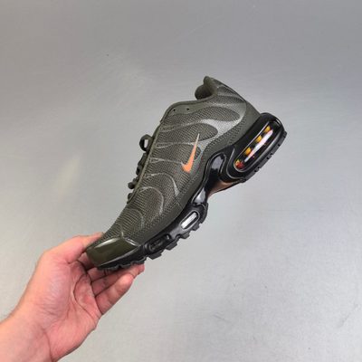 Nike Air Max Plus trainers — 3