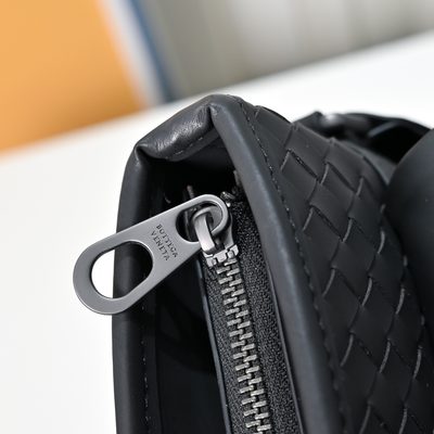 Bottega Veneta Andiamo messenger bag — 6