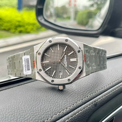 AP Watch — 4