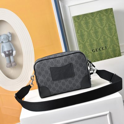 Gucci GG Emblem small crossbody bag — 3
