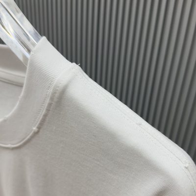 T-Shirt — 6