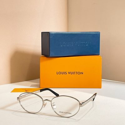 LV Sunglasses — 5