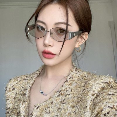 Chanel Sunglasses — 4