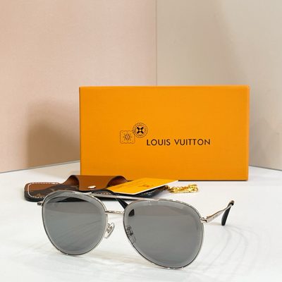 LV Sunglasses — 6