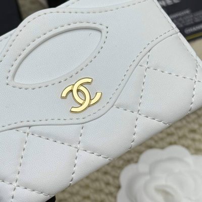 Accessories — 5