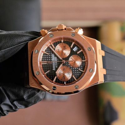 AP Watch — 4