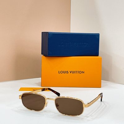 LV Sunglasses — 6