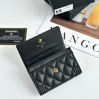 Chanel card holder — 4