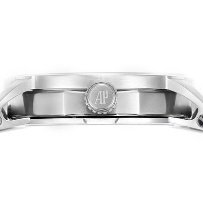 AP Watch — 8