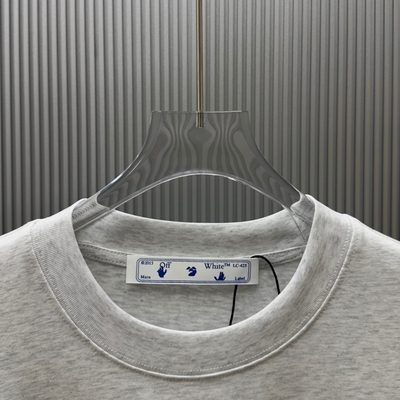 T-Shirt — 4