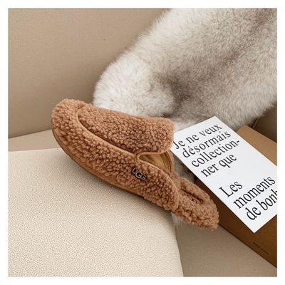 UGG slip-on slippers — 5